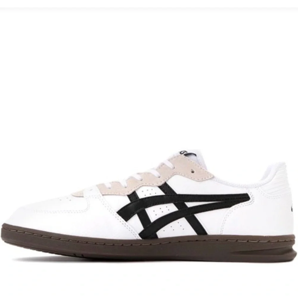 10 ASICS Skyhand OG Sneakers Shoes Mens 8.5 white black brown ivory trending - Picture 3 of 9